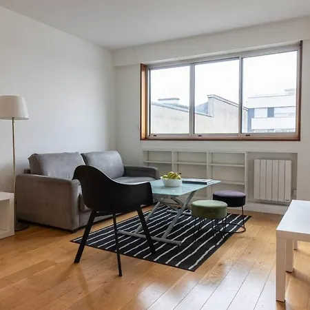Luxury Retreat In 9